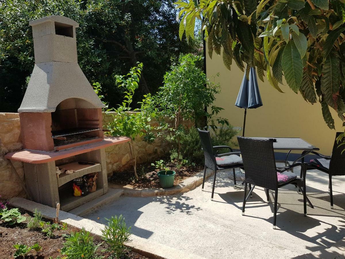 Apartment Zdenka Veli Lošinj Екстериор снимка