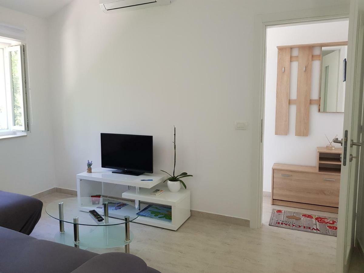 Apartment Zdenka Veli Lošinj Екстериор снимка