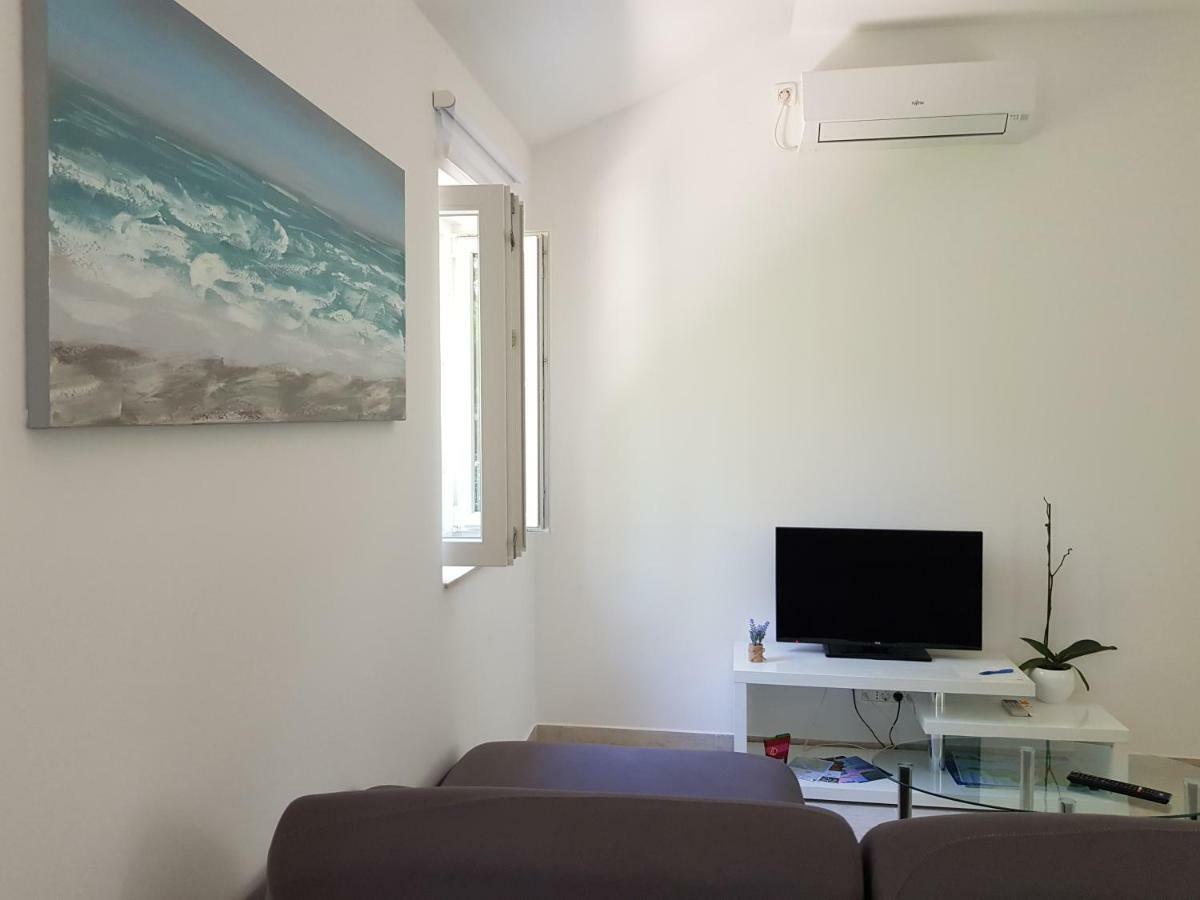 Apartment Zdenka Veli Lošinj Екстериор снимка