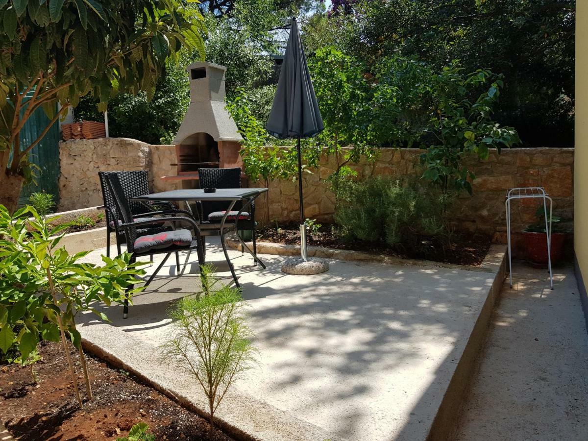 Apartment Zdenka Veli Lošinj Екстериор снимка